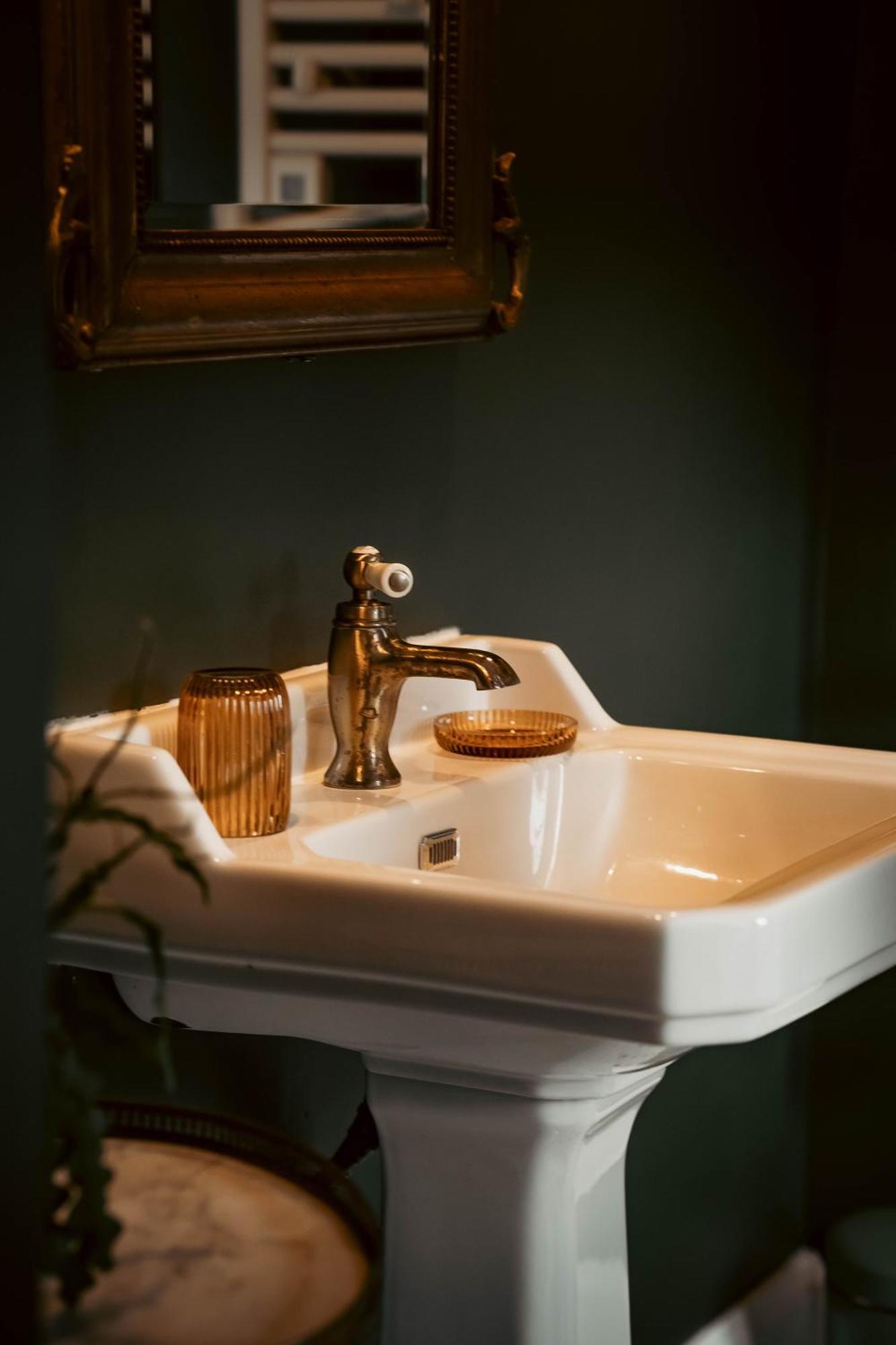 Domaine Saint-Hilaire Hotel เมิง-ซูร์-ลัวร์ ภายนอก รูปภาพ